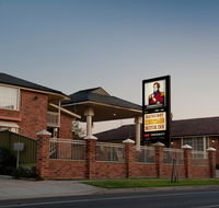 Bathurst Heritage Motor Inn - Australia Shopping