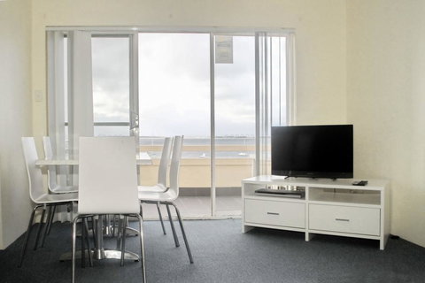 Bay Village Unit 20, 47 Shoal Bay Road - Local Tourism 2