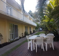 Bayshores Holiday Apartments - Local Tourism