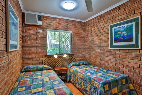 Bayside Holiday Apartments - Accommodation Australia 2