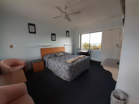 Bayview Motor Inn - Accommodation Australia 1
