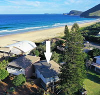 BEACH - BAY - BEE - PET FRIENDLY - Australia Shopping