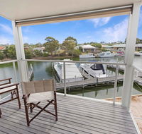 Beach 2 - waterfront villa and beach - Accommodation Australia