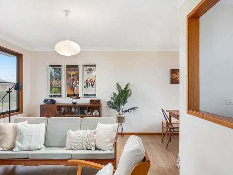 Beach Breeze - Accommodation Australia 0