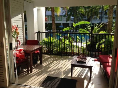 Beach Club Ap't With Private Access To Lagoon Pool - Accommodation Australia 1