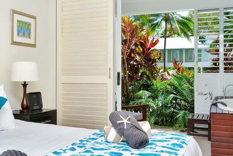 Beach Club Lagoon Apartment 4111 - Accommodation Australia 3