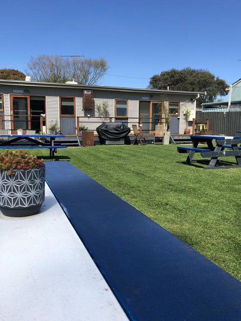 Beach Holiday Apartments - Accommodation Australia 1