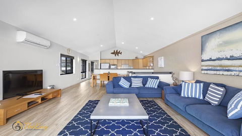 Beach House 72A Marine Drive - Fingal Bay - Accommodation Australia 2