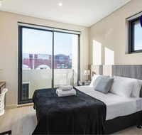 BEACH LOCATION STUDIO // CLOVELLY 5 - Accommodation Australia