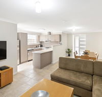 Beach Resort Chalet - Accommodation Australia