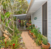 BEACH RETREAT - Accommodation Australia