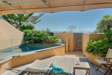 Beach Suites - Accommodation Australia 2