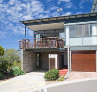 Beach View At One Mile' 8/26 One Mile Close - infinity complex pool  WIFI - Accommodation Australia
