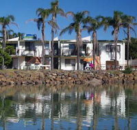 Beachfront 5 25 Willow Street - Accommodation Australia