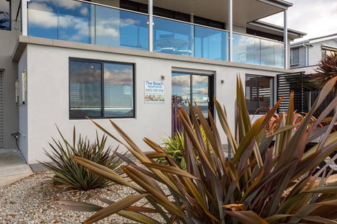 Beachfront Apartment Blackmans Bay - Australia Shopping 1