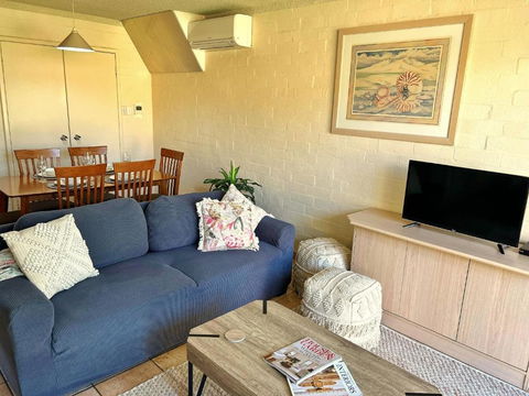 Riverview Holiday Apartment 92 - Kalbarri WA - Local Tourism 1