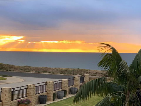 Relaxing Getaway Beachfront Access Multi Family Pets Mandurah - Australia Shopping 1
