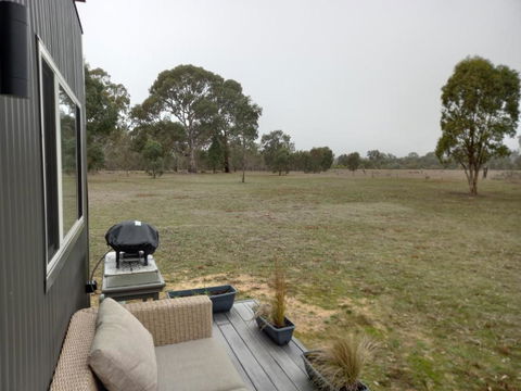 Redman View Luxury Lakeside Cabin - Accommodation Australia 3