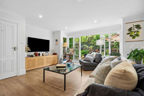 Reed Cottage - Accommodation Australia 2
