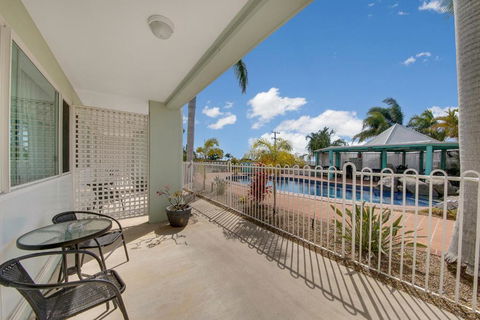 Reef Adventureland Motor Inn - Accommodation Australia 1