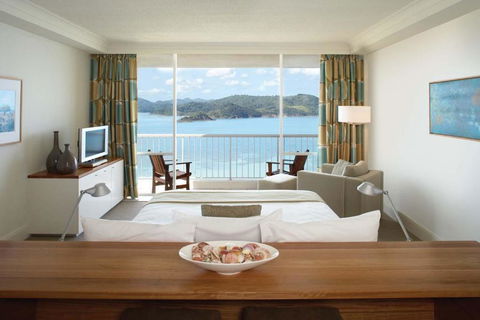 Reef View Hotel - Accommodation Australia 2