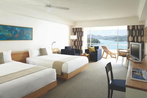 Reef View Hotel - Accommodation Australia 1