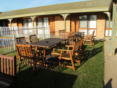 Regency Court Motel - Local Tourism 2