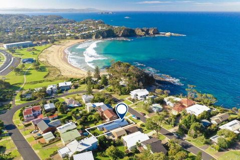 Relax And Reconnect At MaluaBay - Accommodation Australia 0