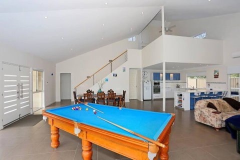Relax At Falcon By The Bay - Accommodation Australia 0