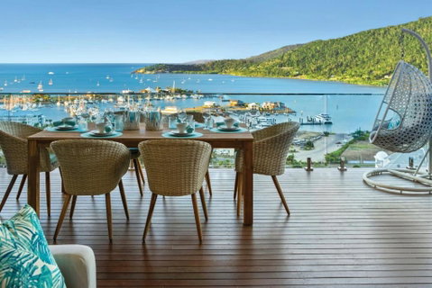 Relax & Daydream At 2 Elementa - Accommodation Australia 2