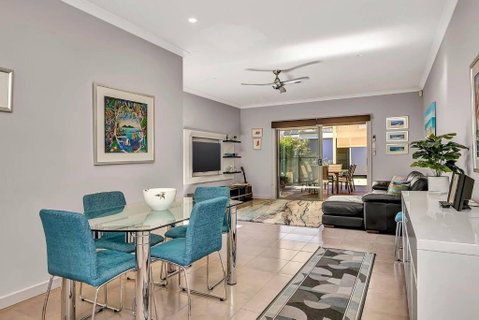 Relaxing Getaway Steps From Grange Beach - Accommodation Australia 0
