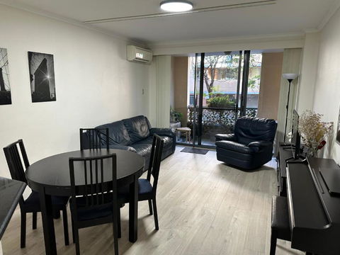 Resort Style 2BR Apt In Pyrmont Next To Darling Harbour - Local Tourism 1