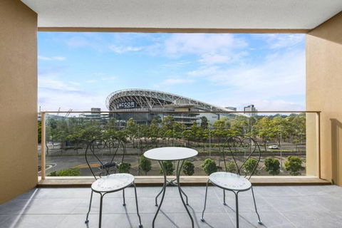 Resort Style Living One Bedroom Apt Olympic Park - Accommodation Australia 3