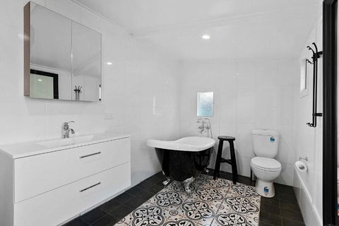 Retro On Walker - Accommodation Australia 3