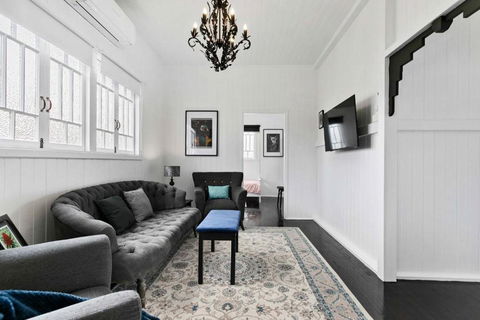 Retro On Walker - Accommodation Australia 1