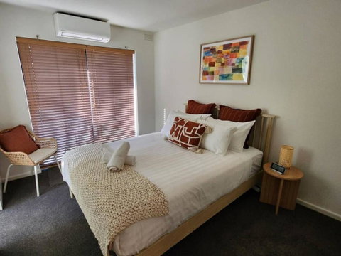 Retro Rose St Kilda Mansions - Accommodation Australia 3