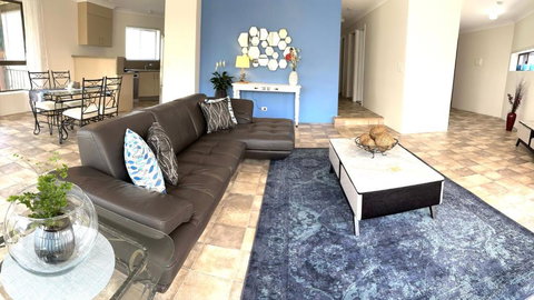 River Gum Apartment - Local Tourism 1