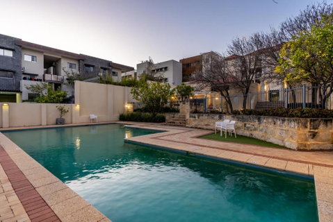 Riverside Panorama Suite Spectacular City Living - Accommodation Australia 2