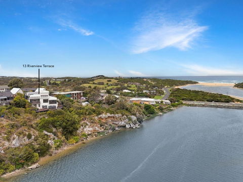 Riverview - Accommodation Australia 1