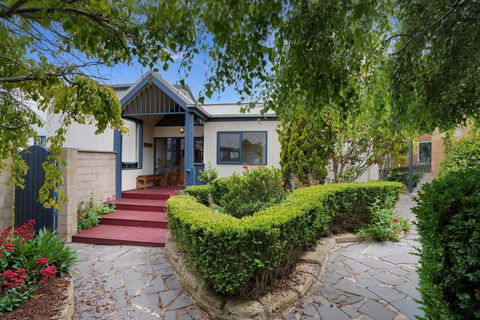 Riverview - Accommodation Australia 3