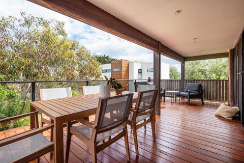 Safety Beach Abode Walk To The Beach - Accommodation Australia 0