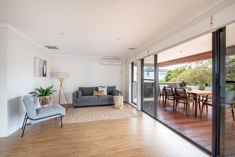 Safety Beach Abode Walk To The Beach - Accommodation Australia 1