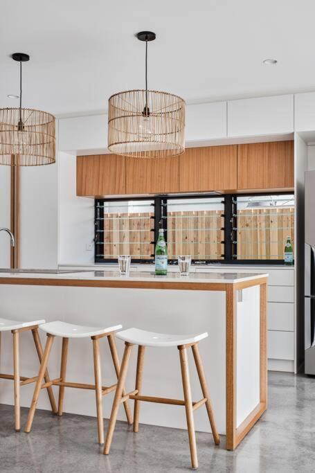 Sanctuary Spaces - Lomani Eleven - Australia Shopping 3