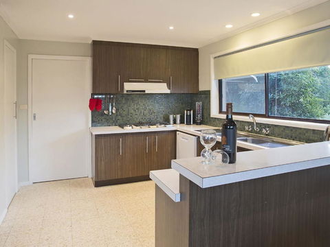 Roanjoka Dromana - Local Tourism 2
