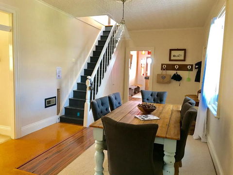 Robin Hoods Well Farm Stay - Accommodation Australia 1
