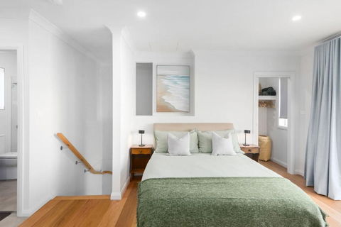Rockpool Escape - A Coastal Refresh Near The Marina - Local Tourism 0