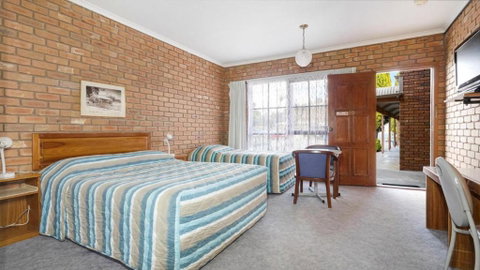 Rodney Motor Inn - Accommodation Australia 3