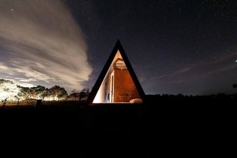 Romantic Luxury Tiny Home In An Idyllic Setting - Bed n Breakfasts 0
