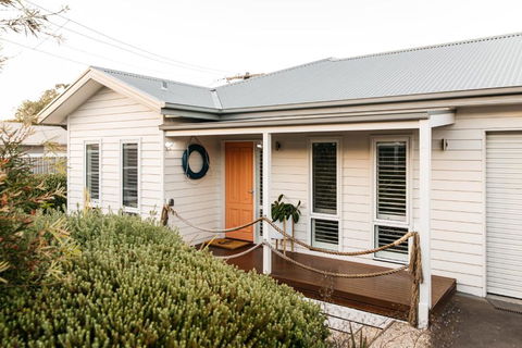 Romantic Retreat In Mornington Peninsula Heartland - Accommodation Australia 1
