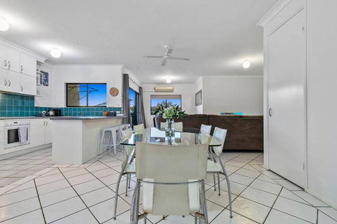 Rooftop Island Sunsets - Local Tourism 3